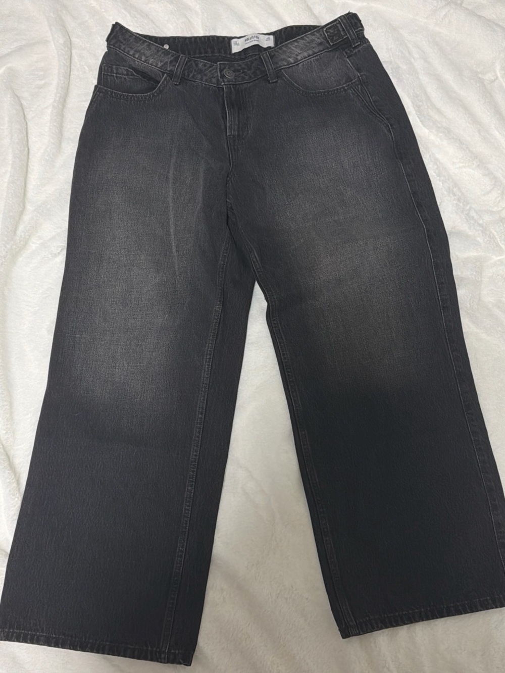Hollister Wide-Leg Jeans in Washed Black